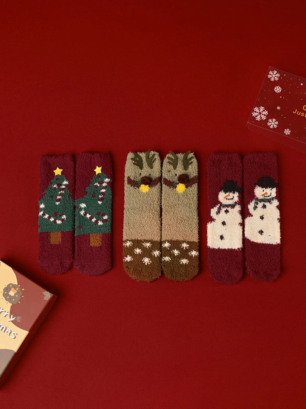 3pk Christmas Coral Velvet Socks With Box